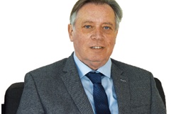 Prof. dr Reinier Mutters